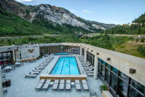Гостиница Cliff Lodge and Spa  Сэнди